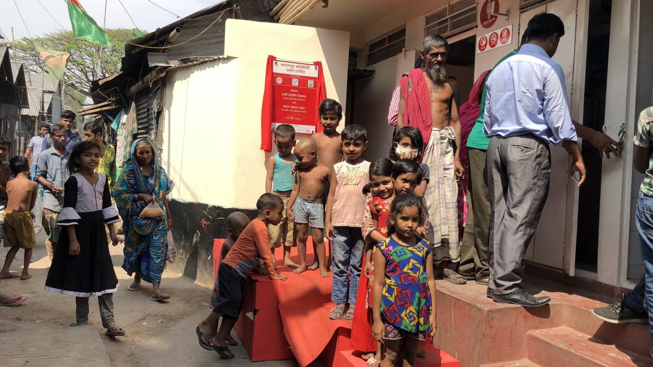 PHOTO: Bhumijo community toilet facility (queuing), Bangladesh. Credit: Toilet Board Coalition 2022