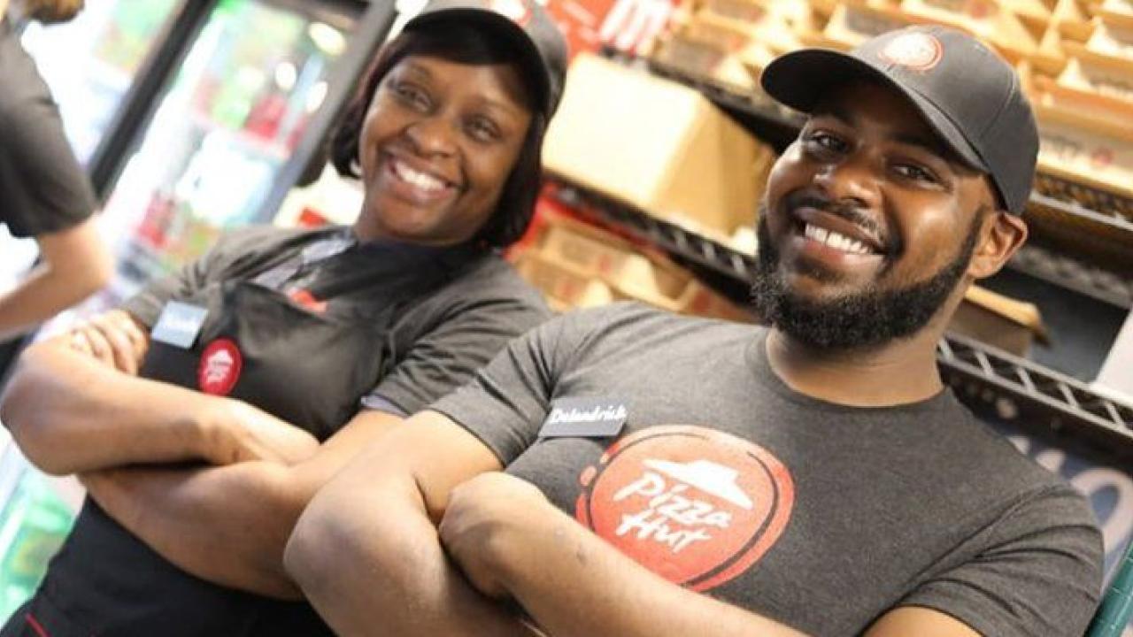 2 PizzaHut employees