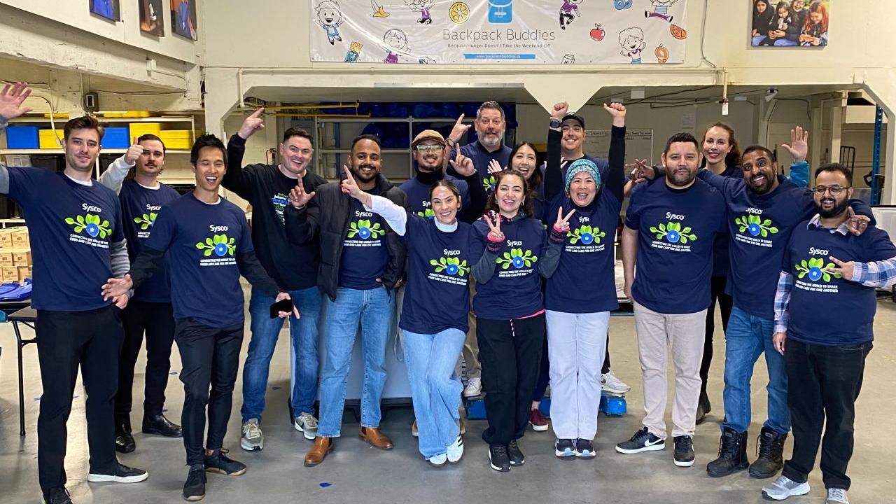 Group photo of Sysco volunteers