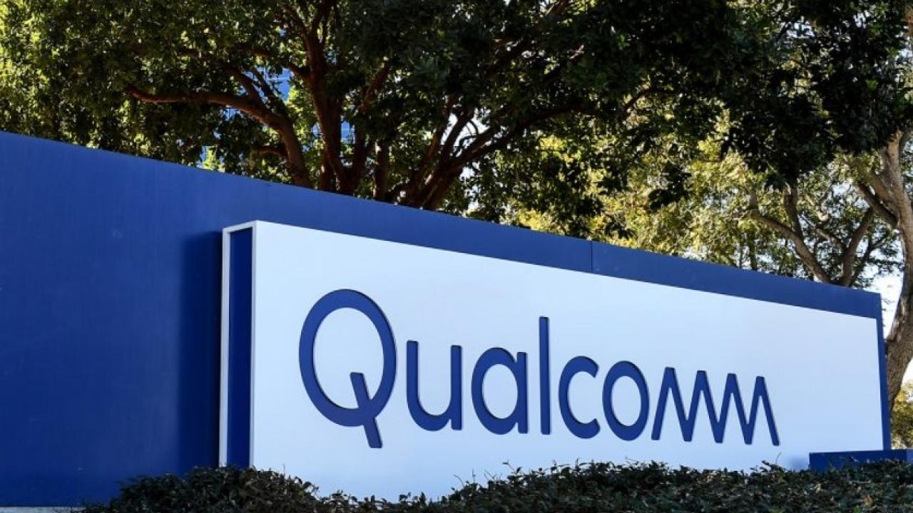 Sign reading, "Qualcomm"
