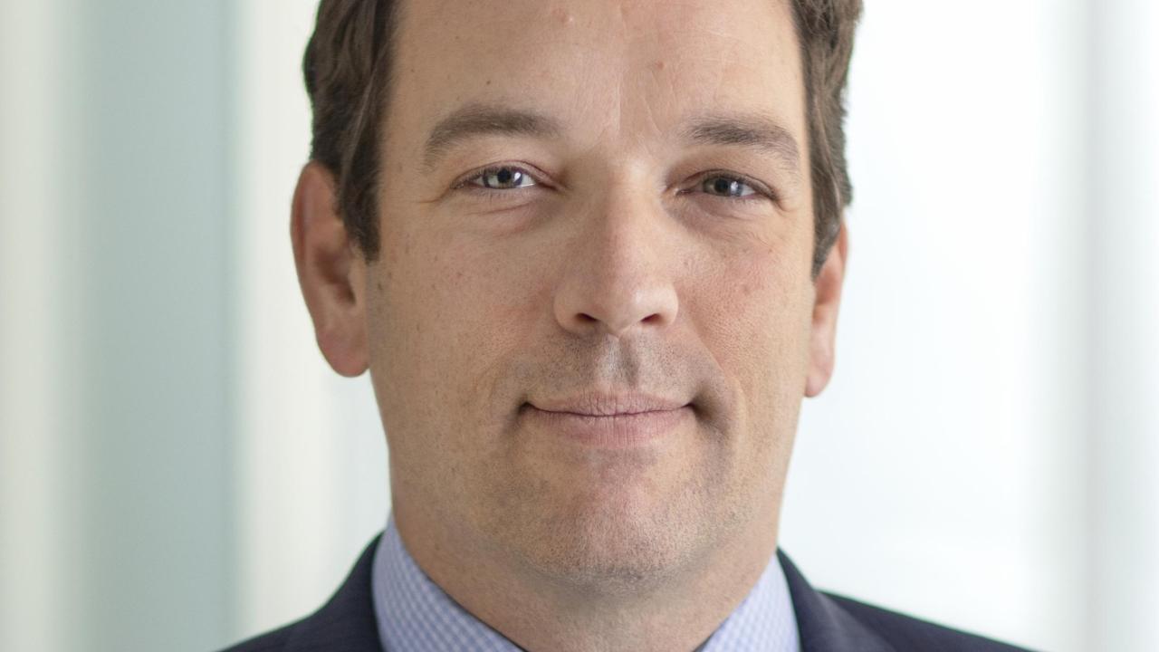 headshot of  Robert B Ford, Abbott CEO