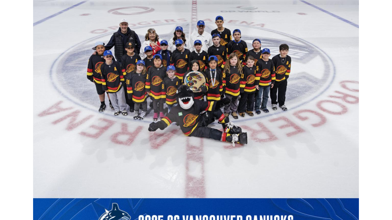 Salish Storm youth hockey team on the ice