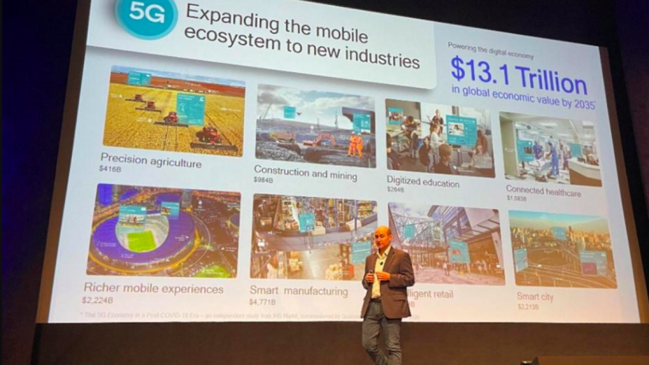 Qualcomm\'s Durga Malladi presents in front of a screen at Qualcomm\’s Smart Cities Accelerate 2021