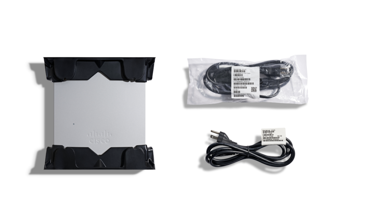 Examples of reduced packaging on Cisco products.