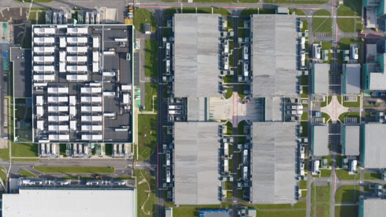 Powering the Future of Energy Smart Data Centers