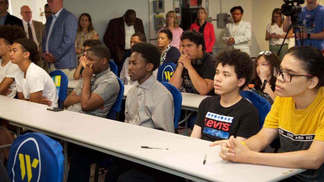 students at the Finance Lab opening