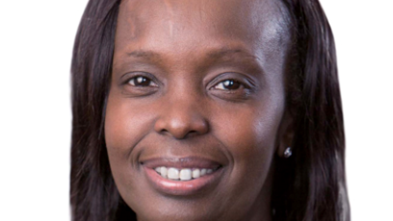 Stella Tai, Praxis Mutual Funds
