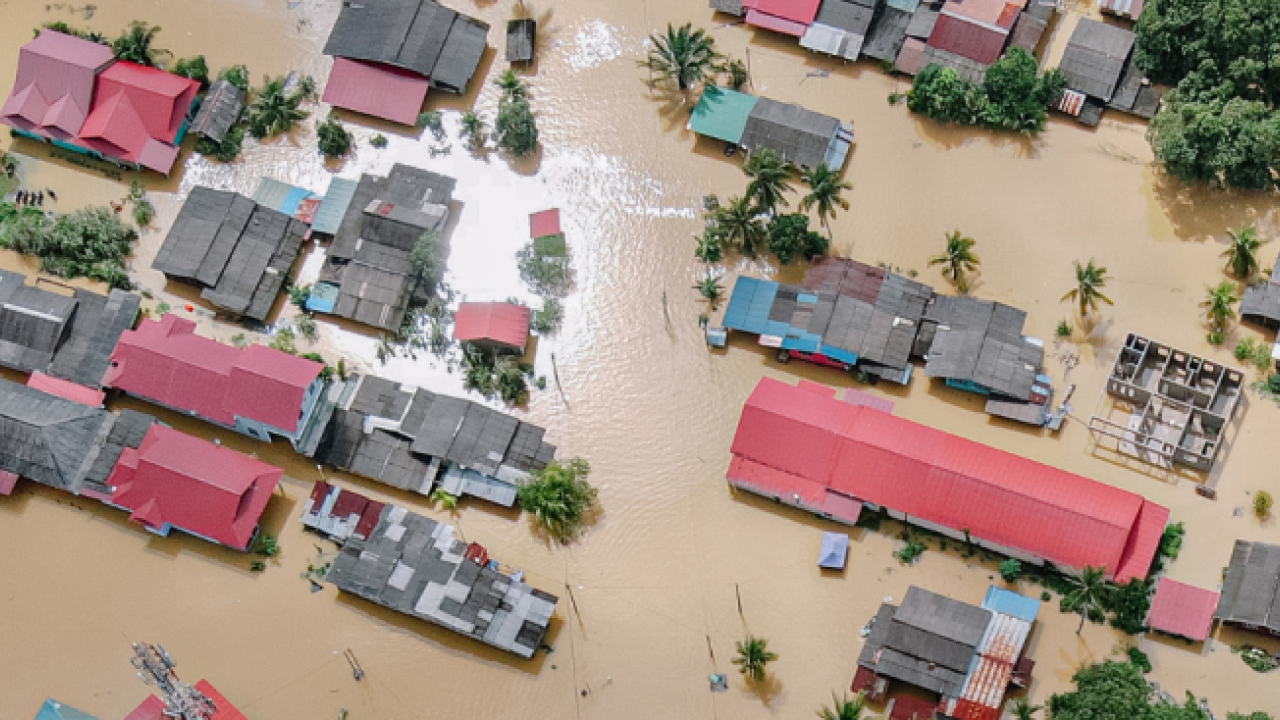 bird's eye view of flooded homes