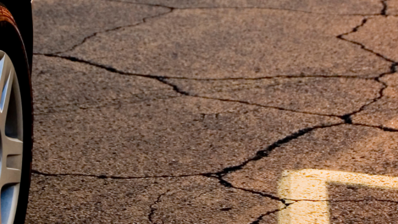 picture of car tire