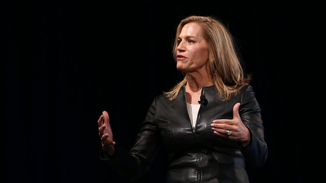 Laura Kohler speaking