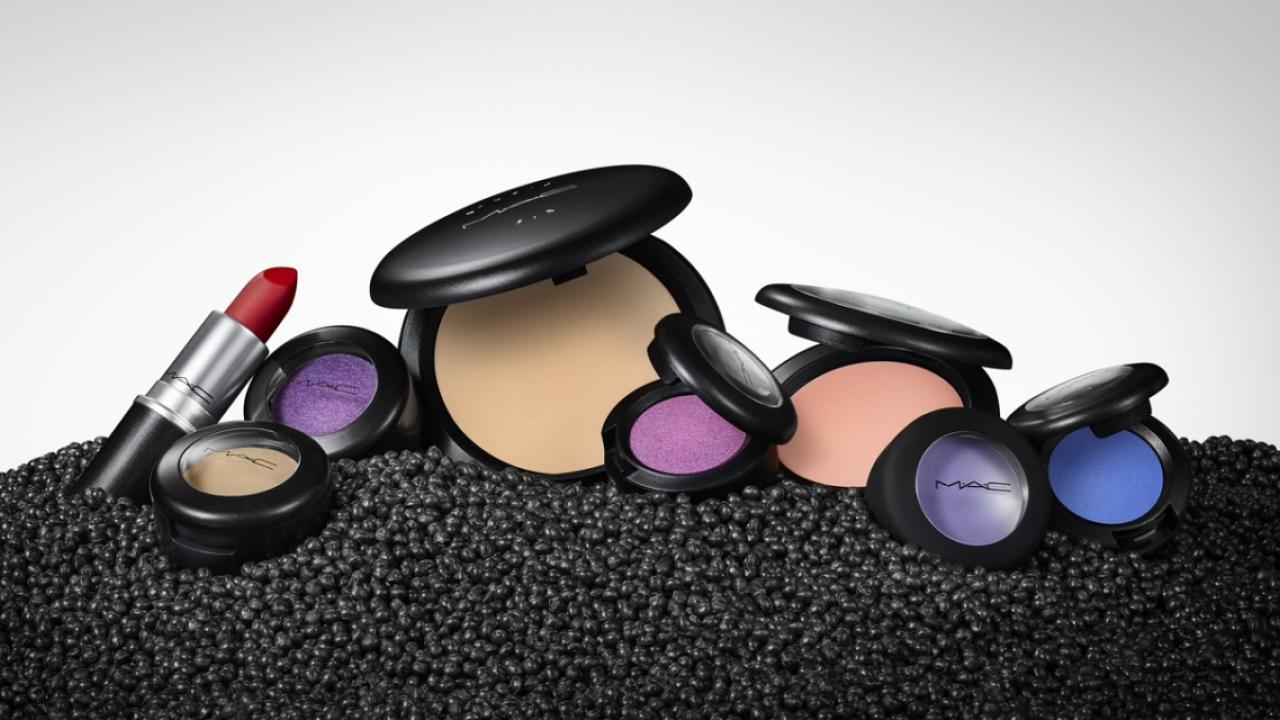 different MAC makeup containers