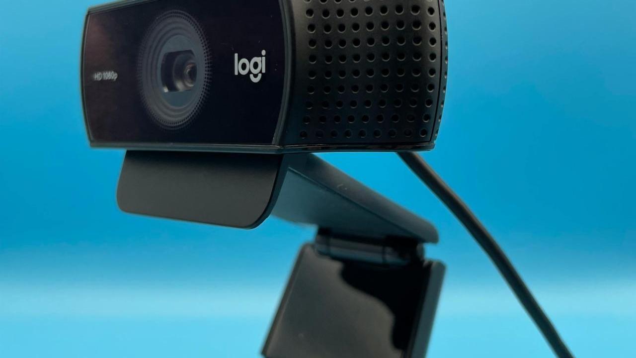 Web camera