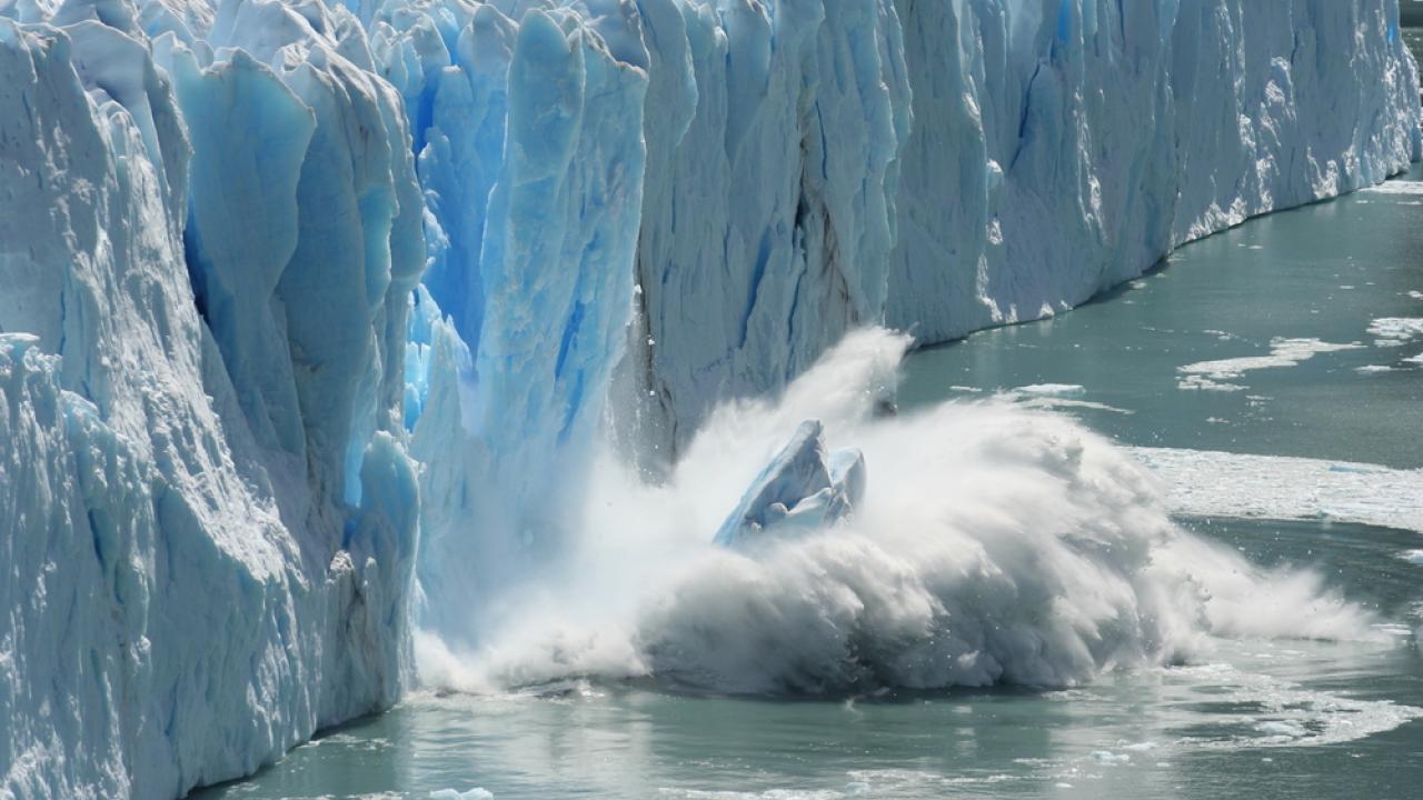 Ice shelf falling