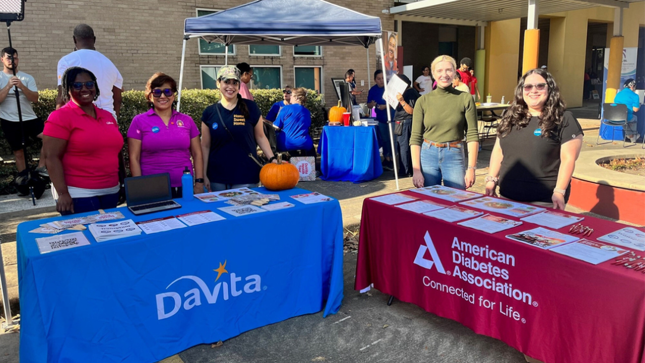 People behind DaVita and American Diabetes Association tables