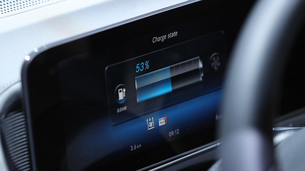EV battery power monitor