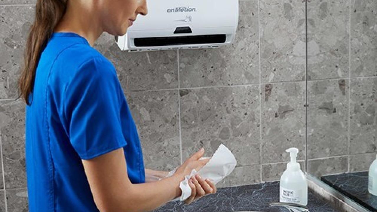 nurse washing their hands