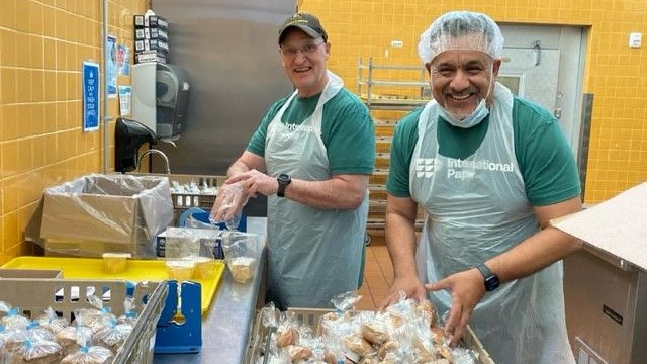 East region plant general managers and Richmond recycling sales reps volunteered for Feed More at the Bayard Community Kitchen in Richmond, Virginia