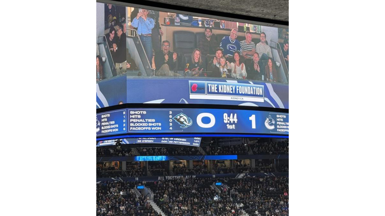 DP World employees and living donors featured on jumbotron at Vancouver Canucks game
