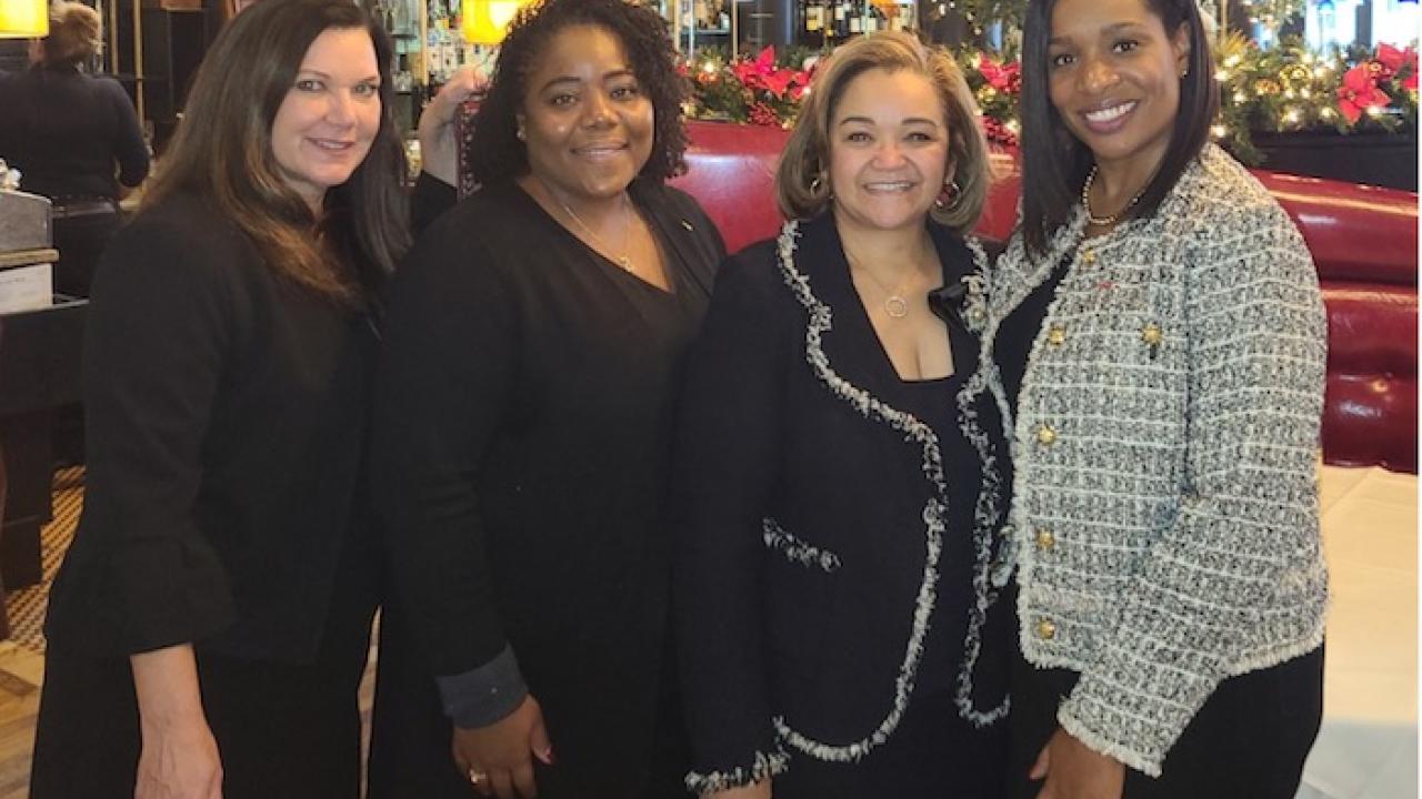 Photo caption:  The Links Eastern Area Director, Shuana Tucker-Sims (center right) with KeyBank Key4Women National Director Rachael Sampson (far right), Key4Women Senior Initiatives Development Director, Colleen Dugarte (far left) and KeyBank Corporate Responsibility Officer, LaKisha Jordan (center left).  Photo credit: KeyBank