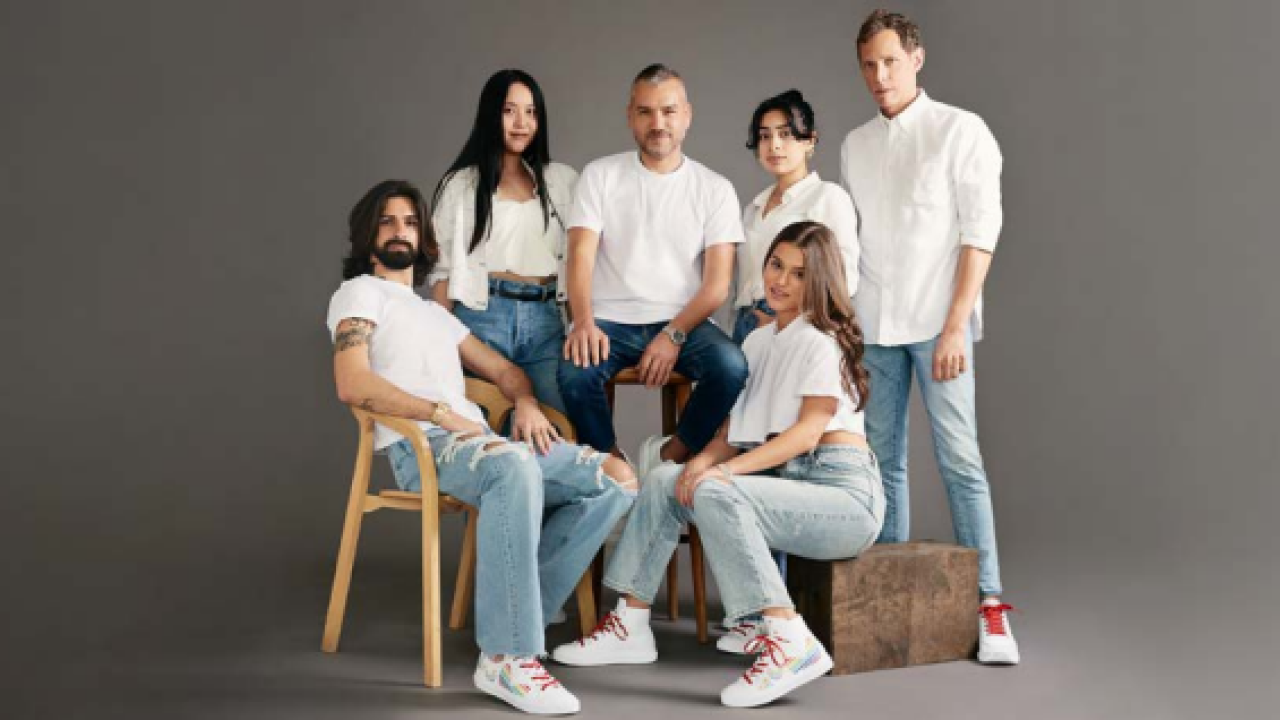 Stuart Weitzman team members