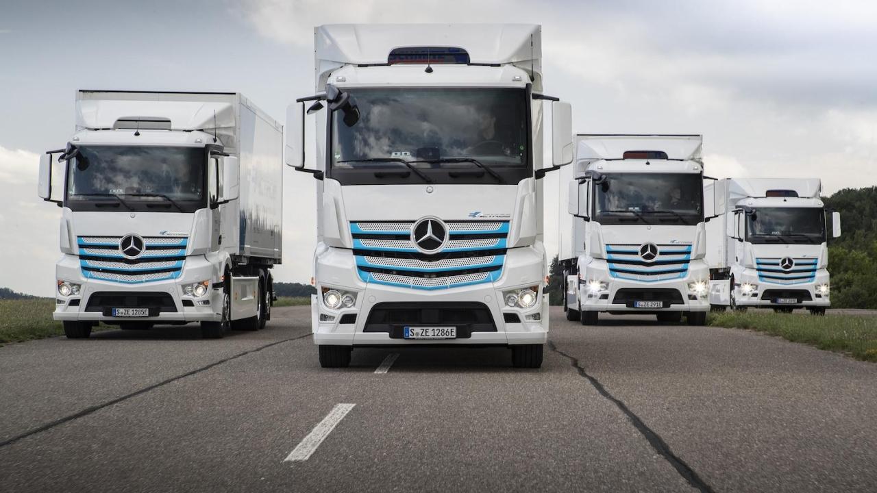 Electric corporate fleet vehicles from Mercedes-Benz