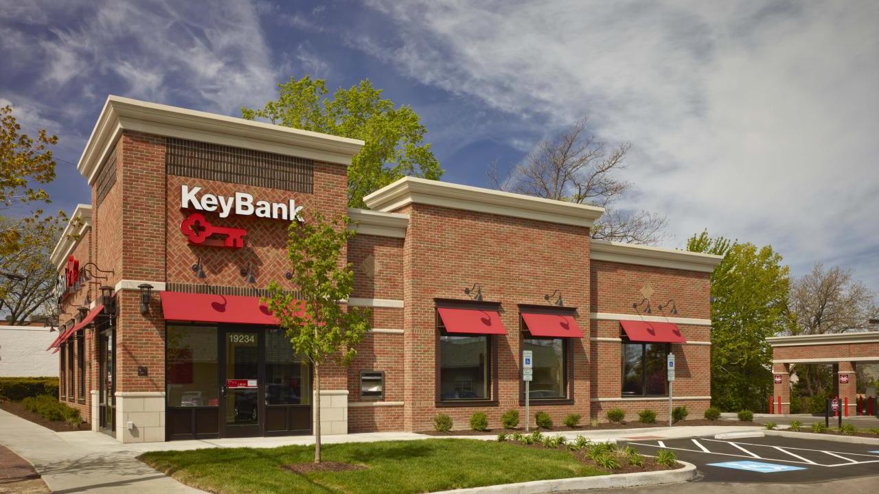 KeyBank Rocky River Location.