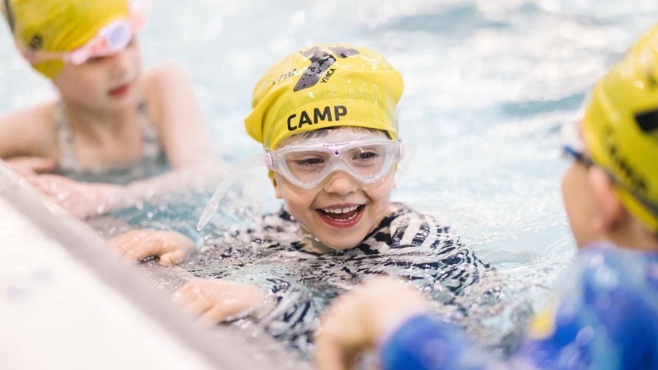 kids swimming