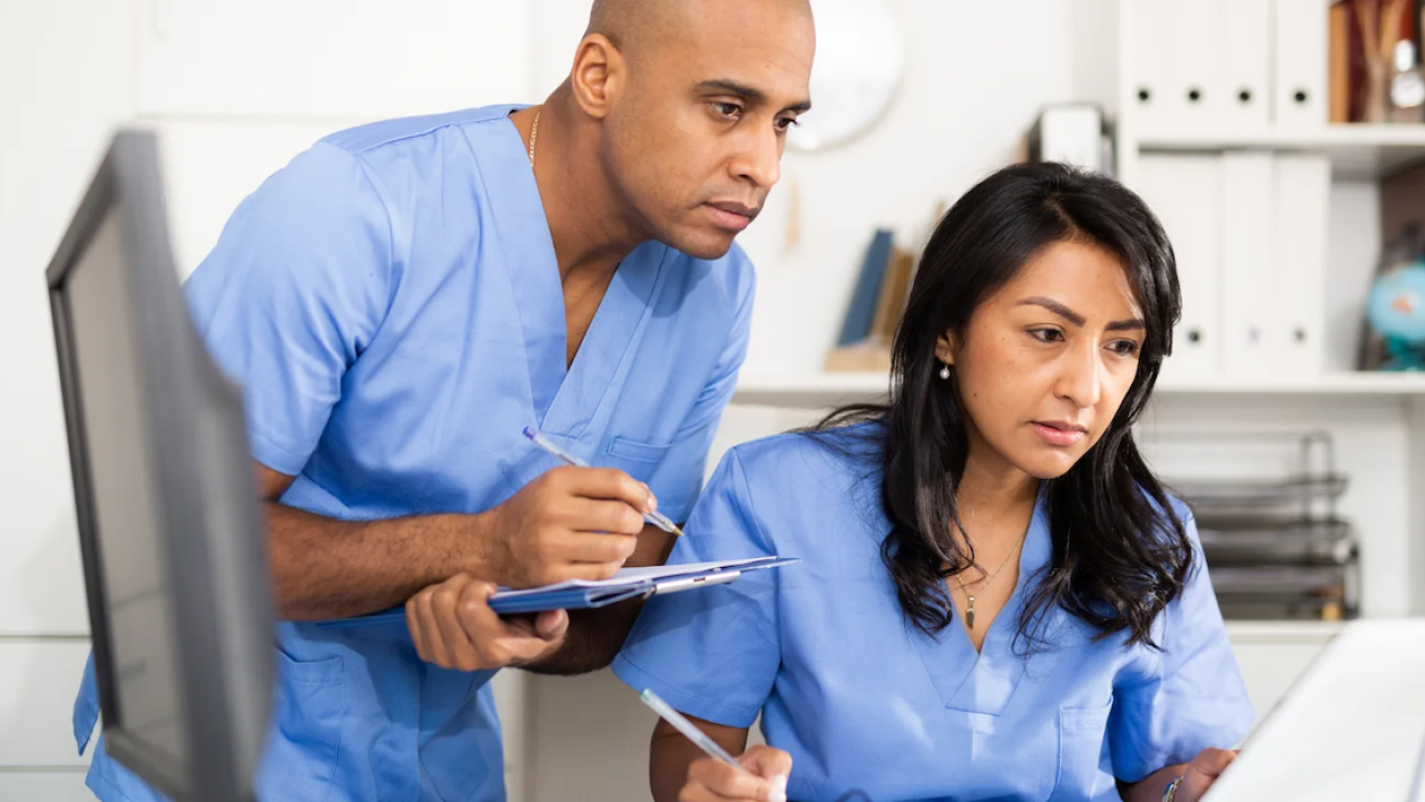 Healthcare providers collaborate on patient data to coordinate care and accelerate early diagnosis.